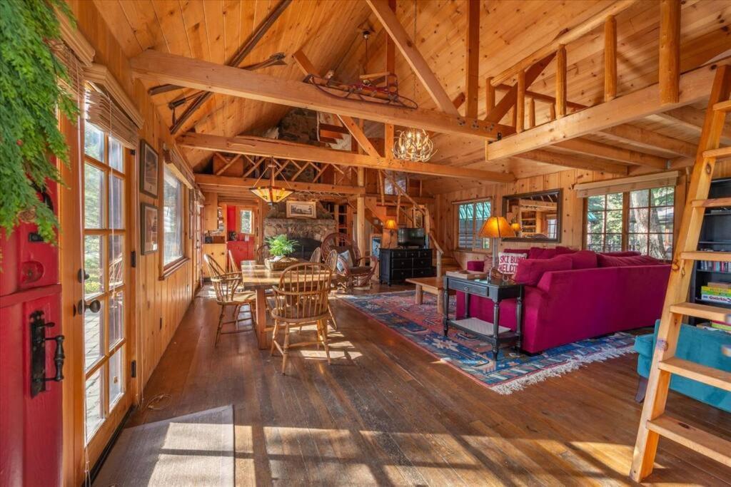 Coziest Cabin In Tahoe W Stone Fireplace Comfy Beds Close To Slopes & Lake Carnelian Bay ภายนอก รูปภาพ